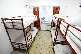 Кровать в общем номере (женский номер), Хостел Три Матрёшки, Иркутск