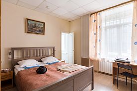 Двухместный номер Улучшенный двуспальная кровать, Хостел Метро-Тур, Санкт-Петербург