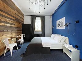 Двухместная студия двуспальная кровать, Хостел BookCase Hotel&Hostel, Санкт-Петербург