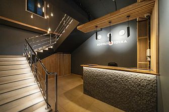 Хостел и Точка