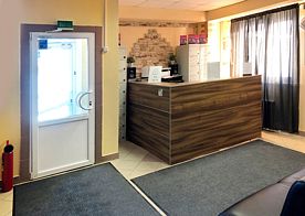 Четырёхместный семейный номер Standard 2 отдельные кровати и двуспальная кровать, Хостелы Рус Донского, Уфа
