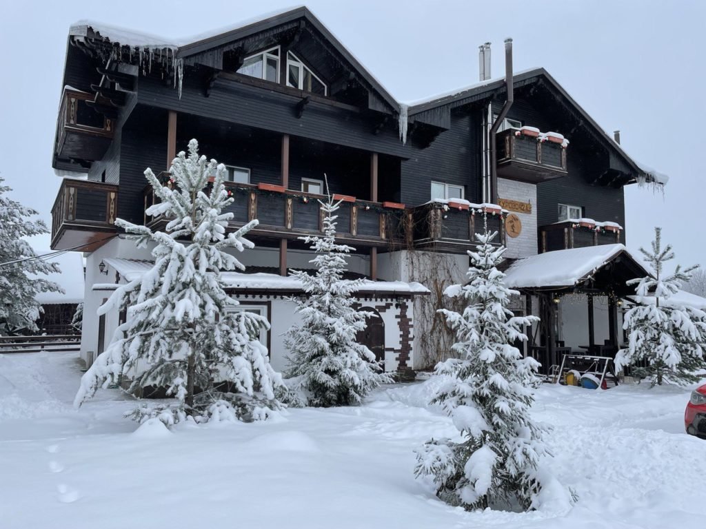 Гостевой дом Куршале, Московская область, Дмитровский район курорт Сорочаны