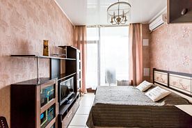 Апартаменты Комфорт с видом на море и восход Номера домов: 75к1, Апартаменты Светлана-Центр, Сочи