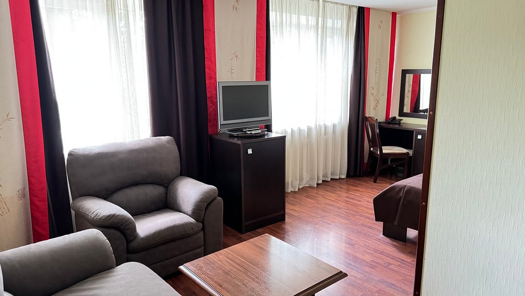 73ac97dc-cd11-4d19-b491-71f9240e594b