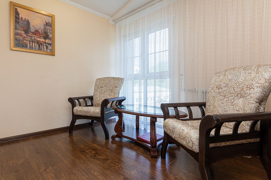 Люкс 2-местный 3-комнатный (корпус 1)