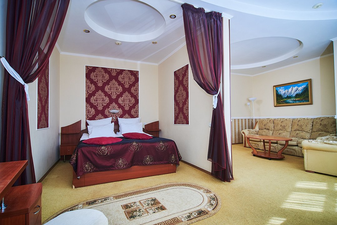 Студио 4-местный