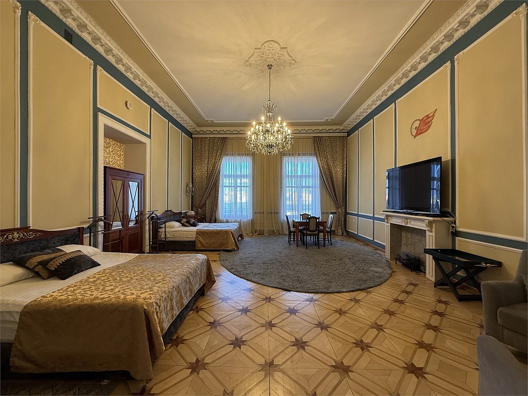 Апартаменты 2-местный (с видом на Неву)