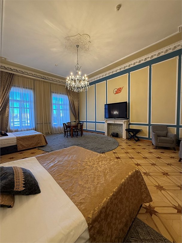 Апартаменты 2-местный (с видом на Неву)