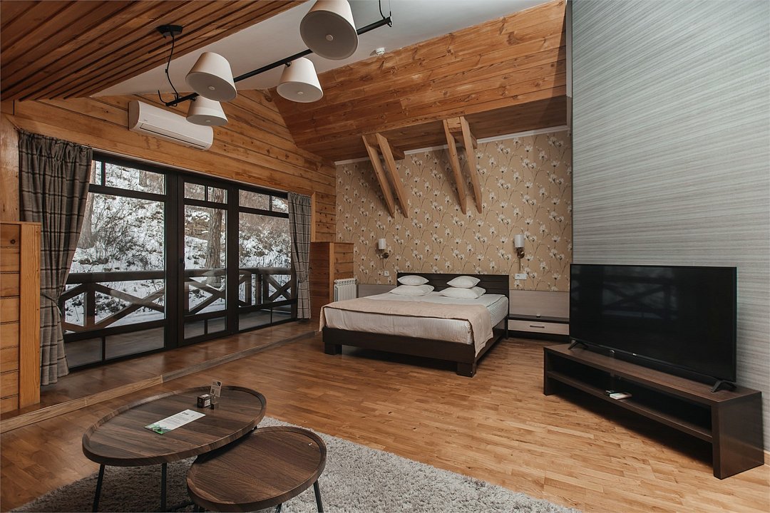 Студия 2-местный Плюс (корпус Правительственный) торцевой балкон