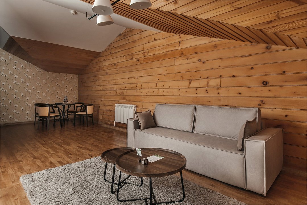 Студия 2-местный Плюс (корпус Правительственный) торцевой балкон