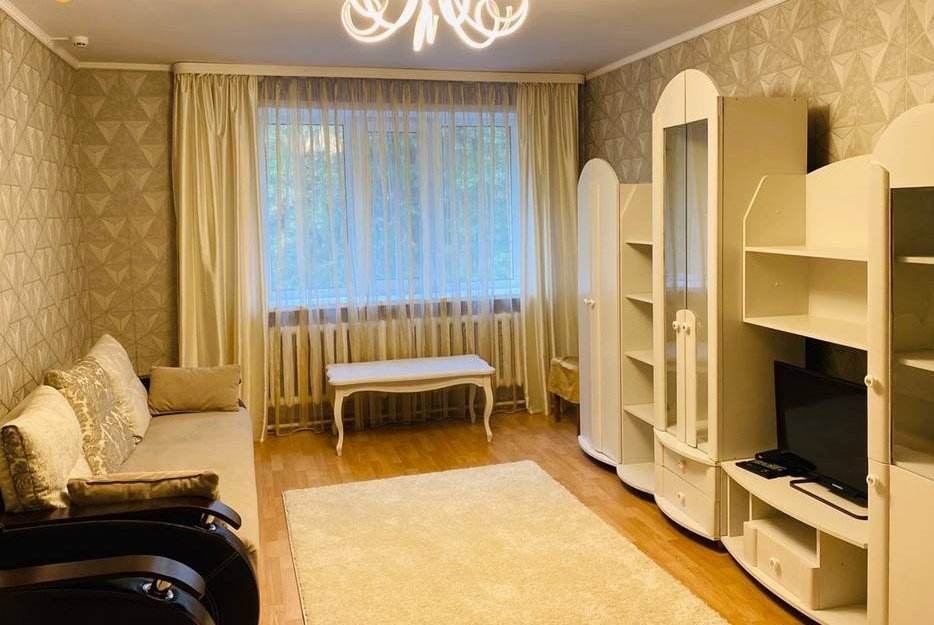 Стандартный 3-местный 2-комнатный (семейного типа с кухней)