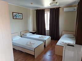Трехместный стандарт, Отель Центральный, Темрюкский район
