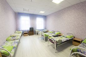Кровать в семиместном номере, Гостиница ЭкономЪ, Каменск-Уральский