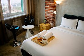 Luxury LOFT с джакузи и панорамным видом 55*АлисаSmartTV KingSize-кровать Кухня, Апарт-отель Jacuzzi Smart ApartComplex, Минск