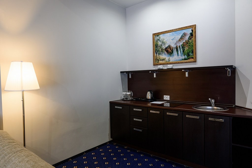 Люкс (корпус Югославский) вид на горы