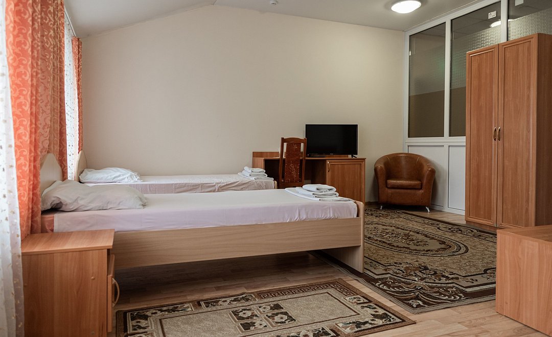 Эконом 3-местный