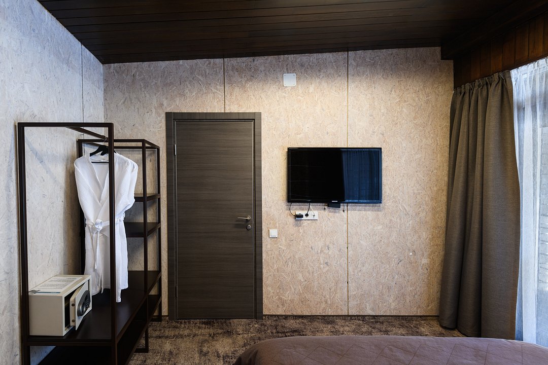 Апартаменты 4-местный 3-комнатный (коттедж Е)