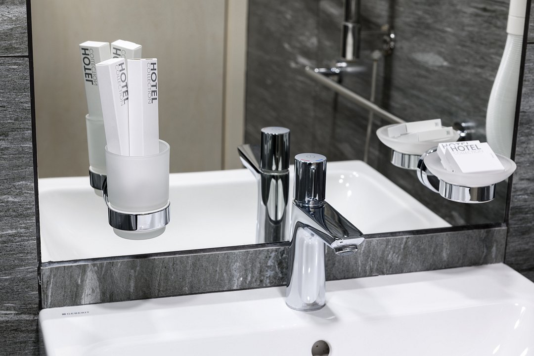 Полулюкс 2-местный 2-комнатный (коттедж А)