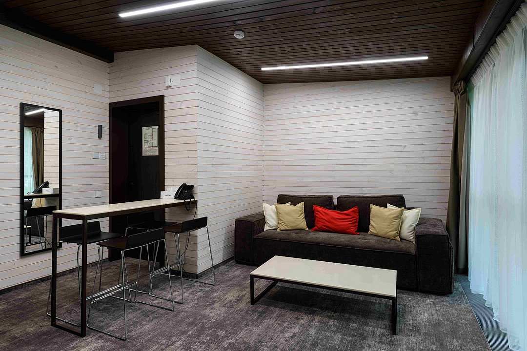 Стандартный Семейный 4-местный 2-комнатный L14 (основной корпус)