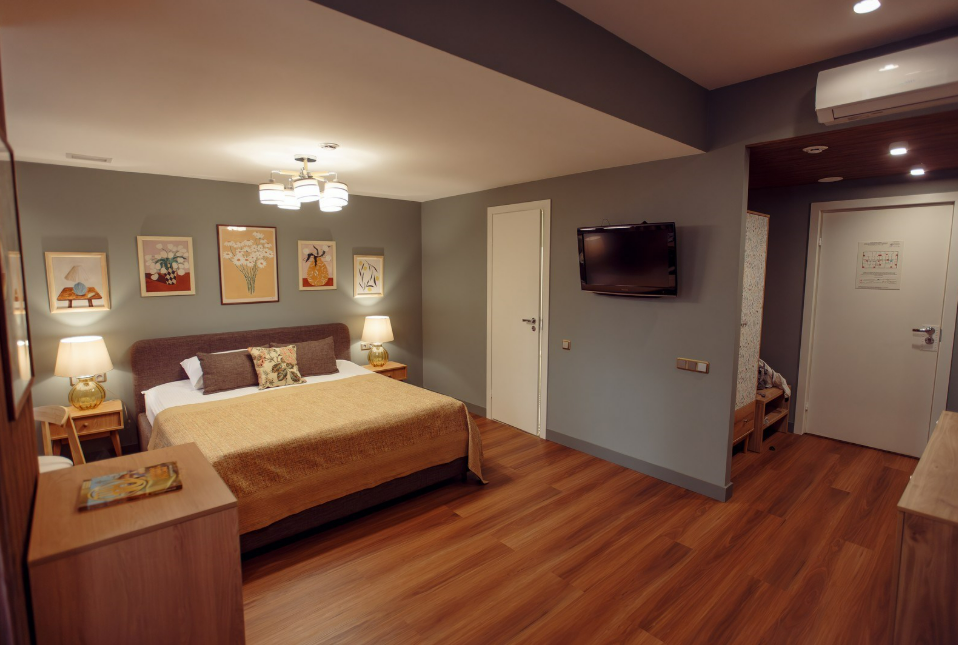 Люкс 2-местный (Улучшенный 2-3 этаж)