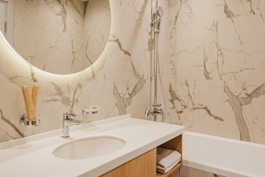 Люкс 2-местный 2-комнатный (4* корпус № 4, с террасой)