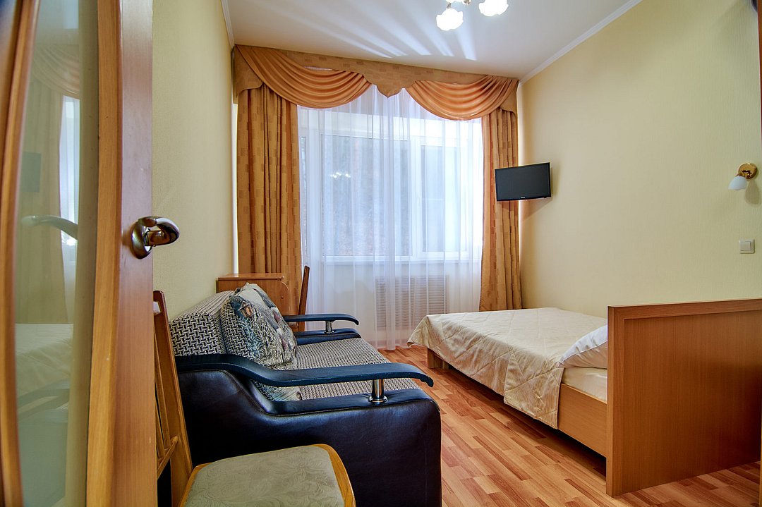 Стандартный 1-местный