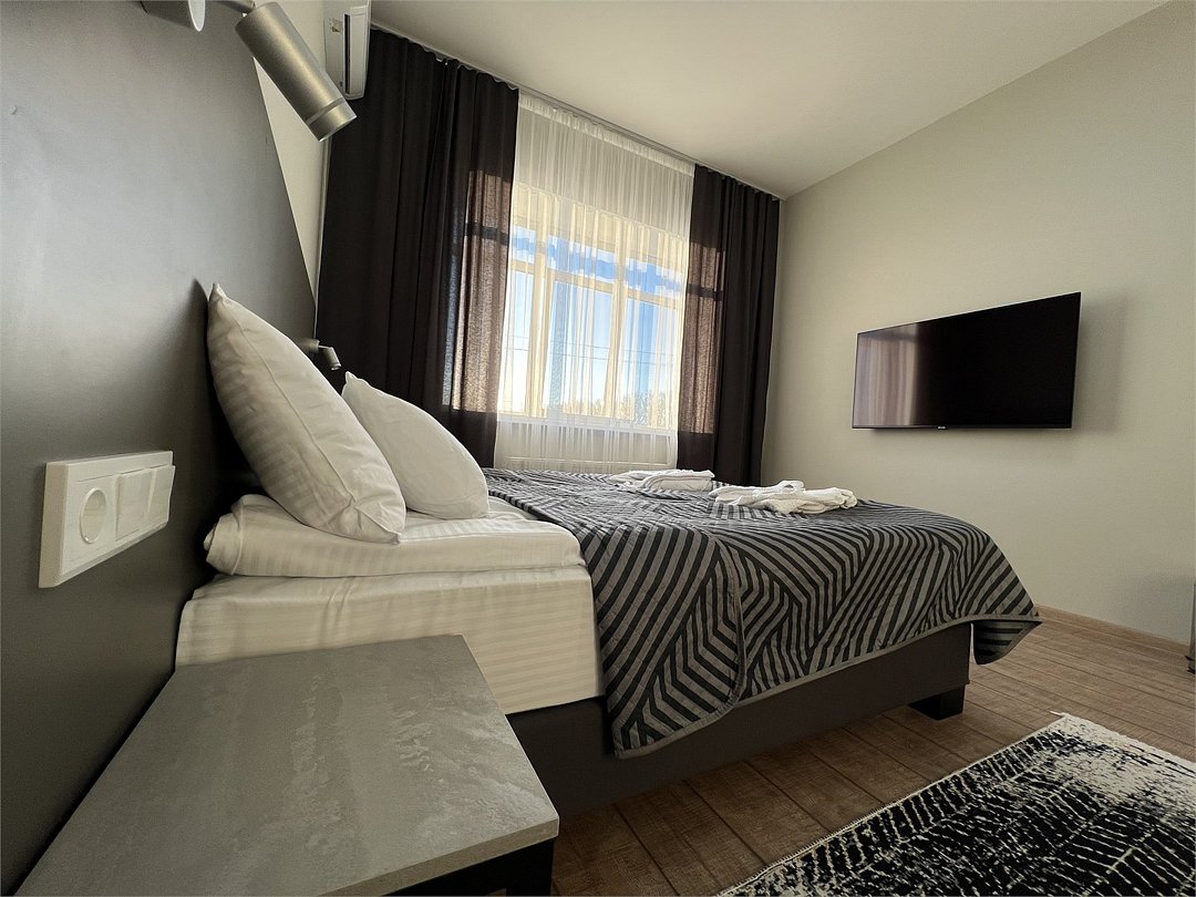 Люкс 4-местный 1-комнатный