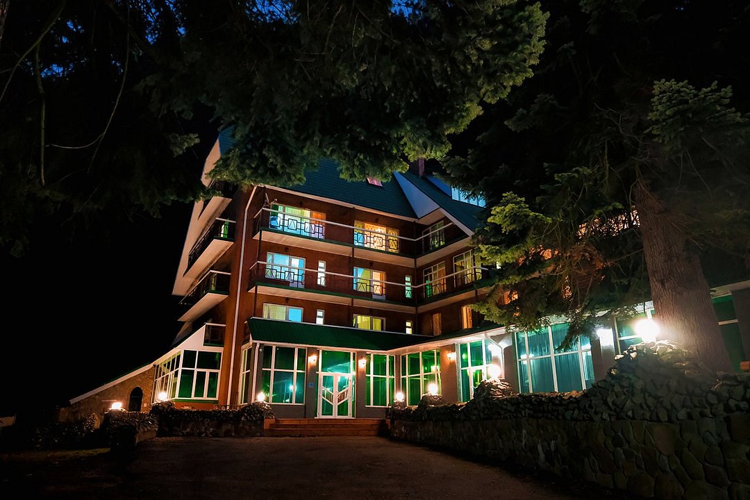 Гостиница Отель "Гоначхир", Домбай, Республика Карачаево-Черкесия