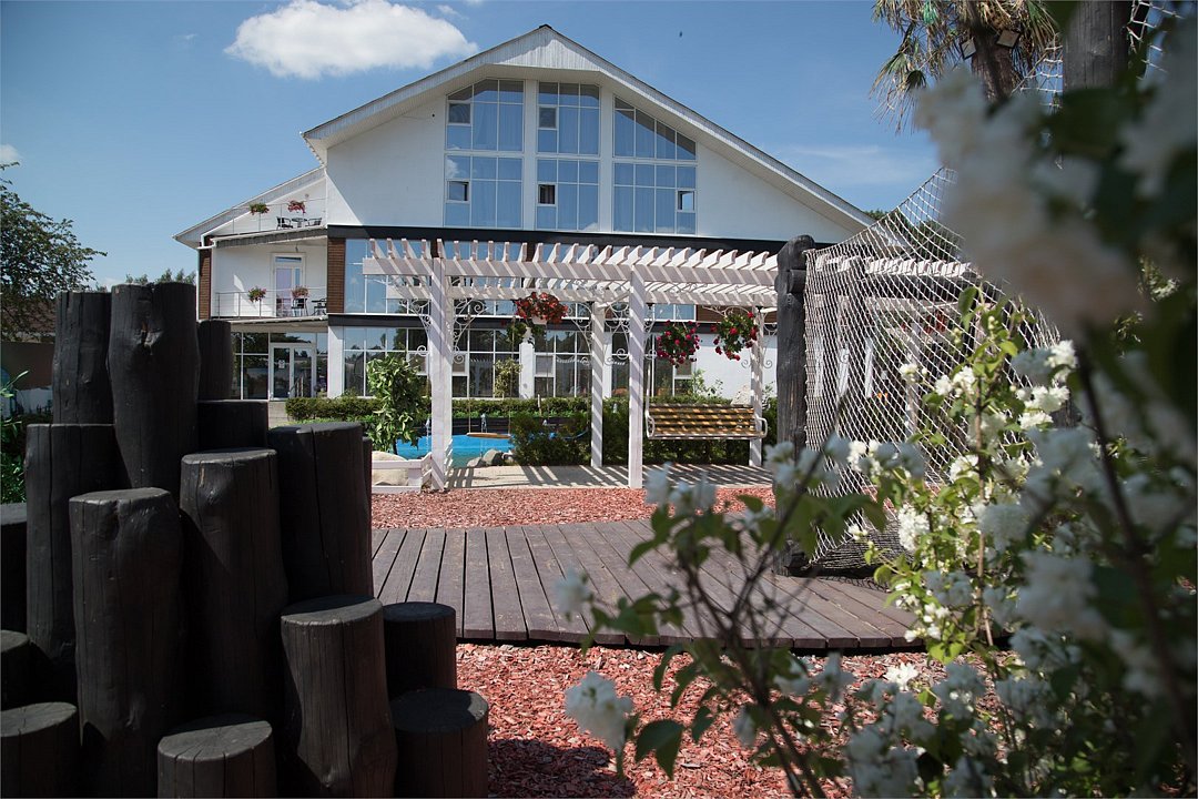 Загородный комплекс Dolphin Planet Hotel & SPA 4*, Ярославская область: фото 2