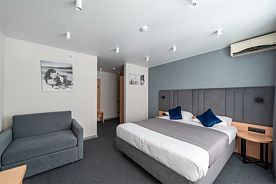 Стандарт-семейный, Отель Охотник & Spa, Адлер