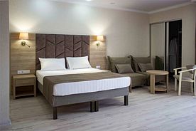 JUNIOR SUITE, Отель Эмеральдика Fam BeachHot, Джемете