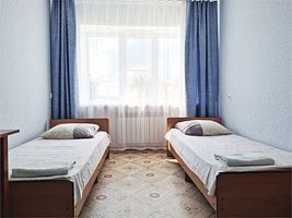 Бюджетный двухместный номер  ,14,16,17,35,37,38,39  (удобства на этаже), Гостиница Дон, Павловск