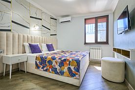 Комфорт улучшенный 2-х местный с креслом- кроватью, Отель Театральный (Сочи), Сочи
