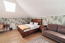 Джуниор Сюит Сьюпериор мансардный, Отель Англитер (Вологда), Вологда
