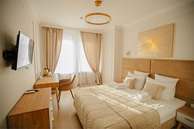 Двухместный номер Делюкс с 1 кроватью (DELUXE KING ROOM), Отель Люмьер, Москва