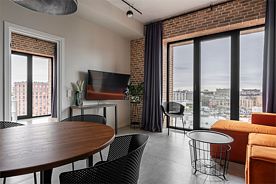 Апартамент с детской для 6-ти гостей с видом на город, Апарт-отель Docklands, Санкт-Петербург