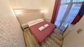 Стандарт двухместный с балконом, Отель Гриф, Адлер