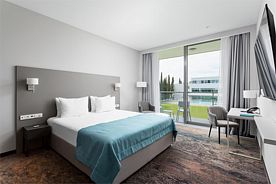 Семейный двухкомнатный номер, Отель Sport inn hotel & wellness, Сириус