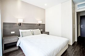 3-комнатные апартаменты, Апарт-отель Ramada by Wyndham Novosibirsk Zhukovka, Новосибирск