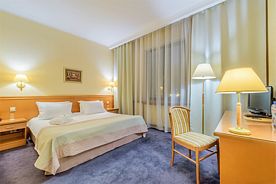 Стандарт с большой кроватью, Гостиница Suleiman Palas Hotel, Казань
