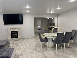 Трехкомнатные апартаменты категории "Люкс", Апартаменты Astoria Apartments, Владикавказ