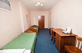 Трехместный номер в блоке 4 категории (эконом), Гостиница Гвардейская, Казань