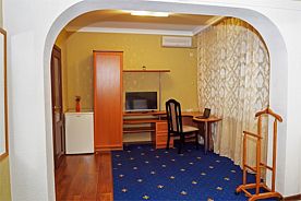 Стандарт, Парк-отель Журавли, Саратов