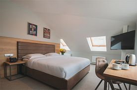 Делюкс номер с одной двуспальной кроватью, Отель Custos Hotel Lubyansky, Москва