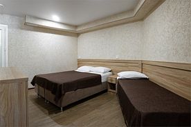 Стандарт трехместный (1 корпус), Отель Амиго, Новомихайловский