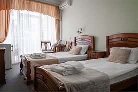Стандарт юг, Санаторий Пушкино, Ялта