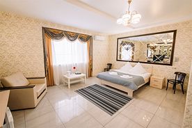 Люкс с двуспальной кроватью King-size, Гостиница Свояк, Уфа
