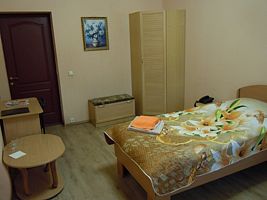 Койко-место в номере, Отель Family hotel, Курган