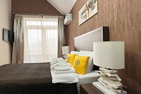 Апартаменты с тремя спальнями, с балконом 120кв.м, Апарт-отель Горная Резиденция, Эстосадок