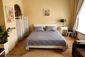 Двухместный номер №7 двуспальная кровать, Отель Запросто, Камышин